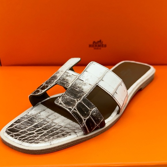 Hermes Oran Himalaya Crocodile Women’s Size FR 39 | US 9 - Picture 1 of 8